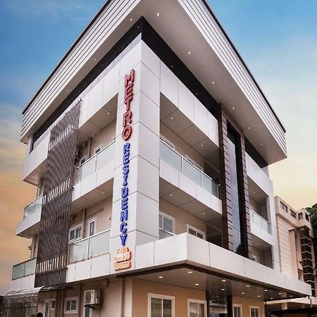 Metro Residency Hotel Kochi Bagian luar foto